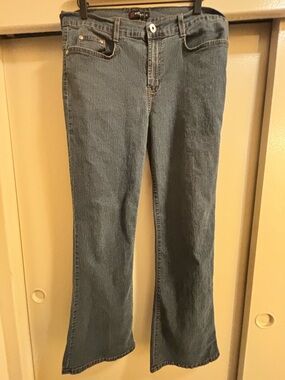 Eunina Classic Women's Blue Denim boot cut Jeans size XL